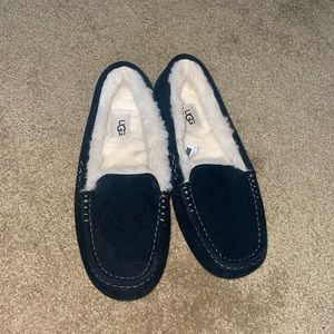 UGG Ansley shoes NWOT